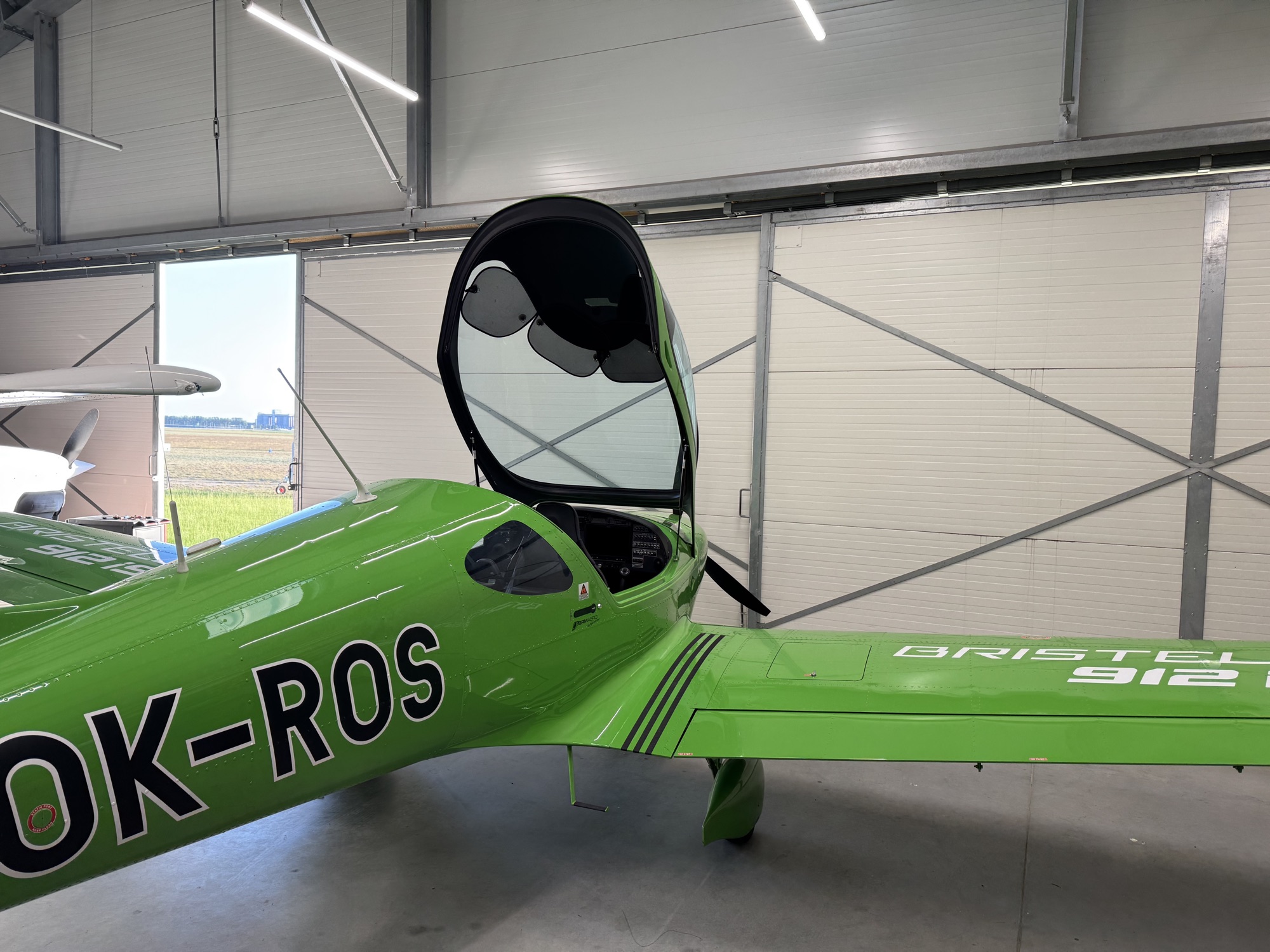 SkyDream demonstration aircraft before ...